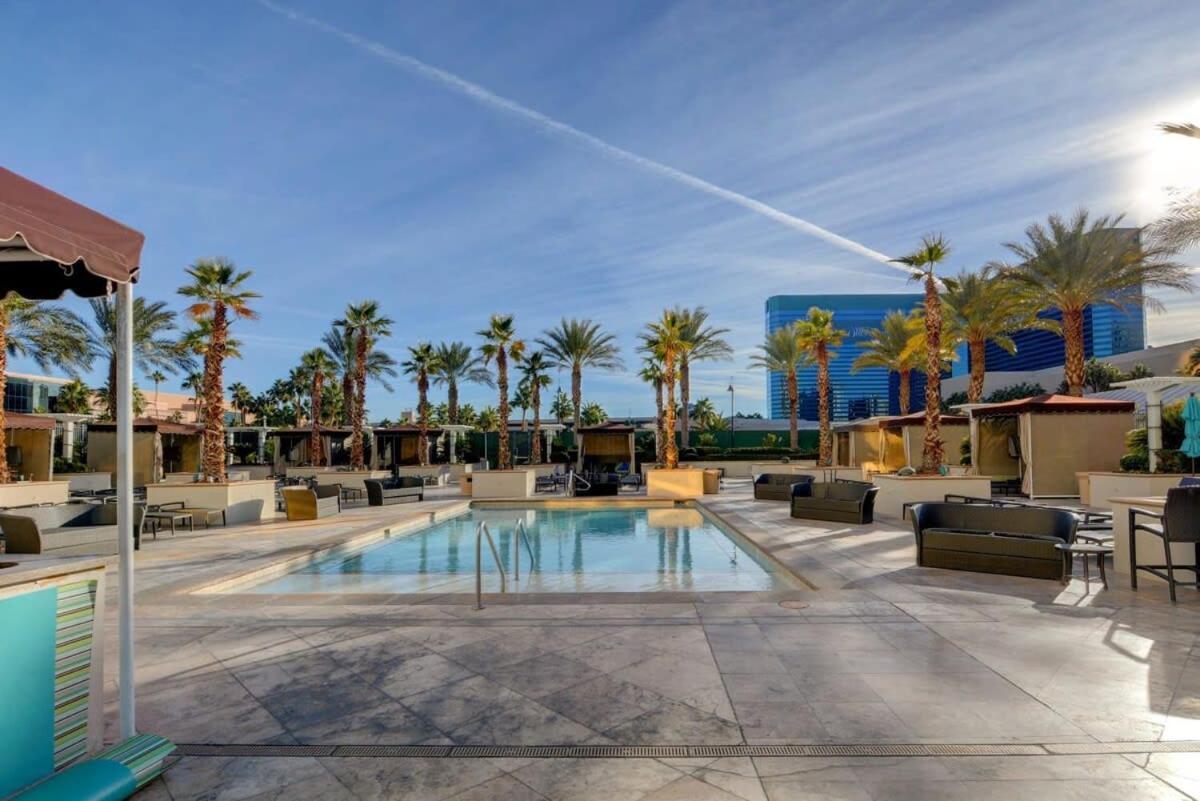 Mgm Signature-22-611 Strip View Jacuzzi Studio Las Vegas Buitenkant foto
