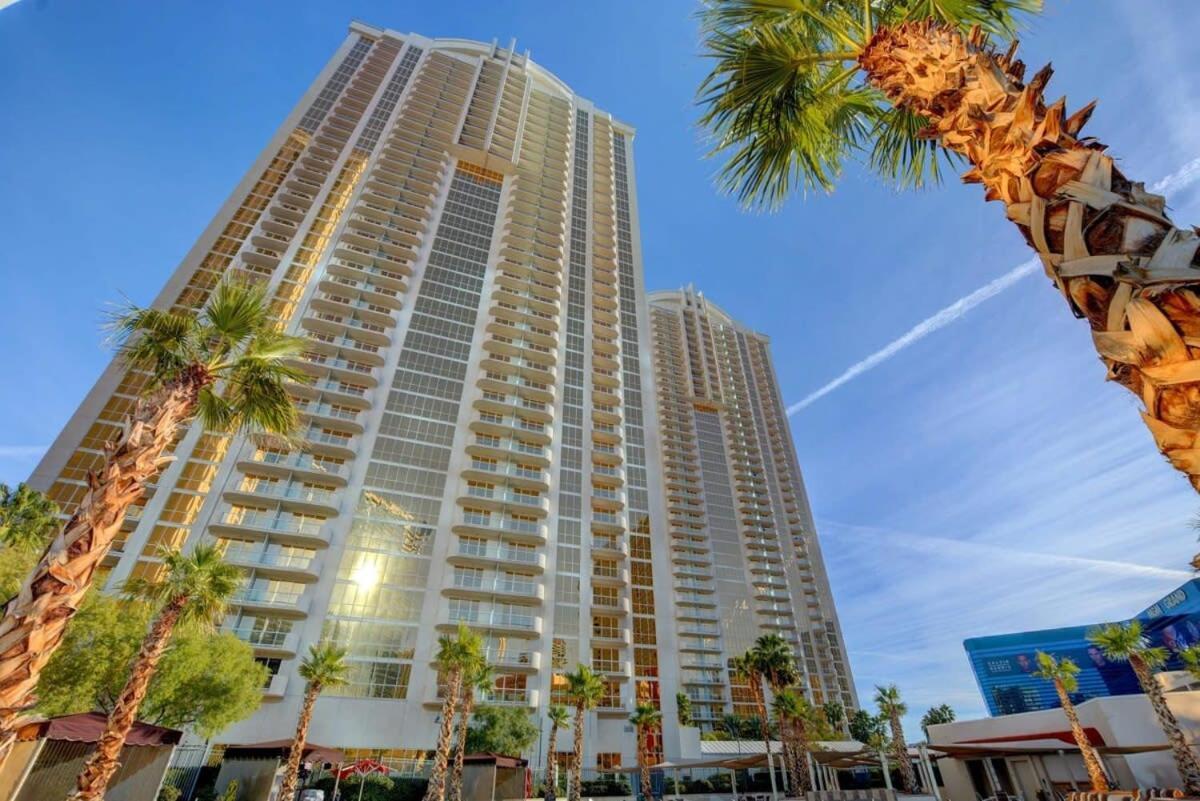 Mgm Signature-22-611 Strip View Jacuzzi Studio Las Vegas Buitenkant foto